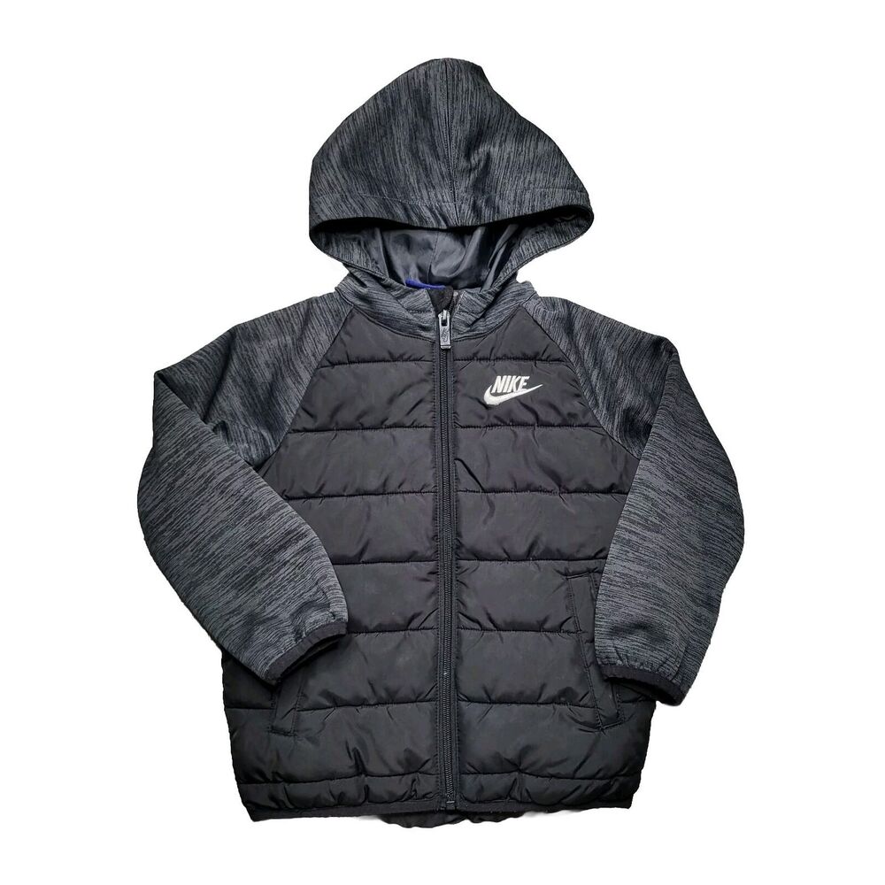 Nike Children's Puffer Jacket Size 4/XS Black with White Logo 98-104cm